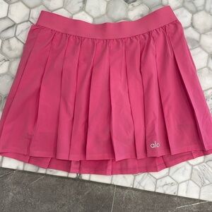 Alo Yoga Paradise Pink Tennis Pleated Skirt (Small)